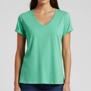 Max Studio Favorite Tee Shirt M Green
